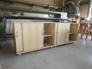 Schiebetürschrank aus Esche echtholzfurniert_1